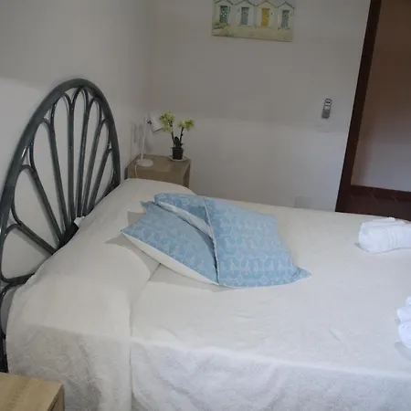 B&B Sa Serra *