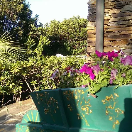 B&B Sa Serra *